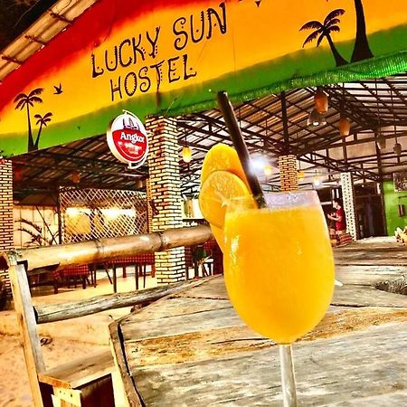 Lucky Sun Saracen Bay Hostel Rongszanlöm-sziget Kültér fotó